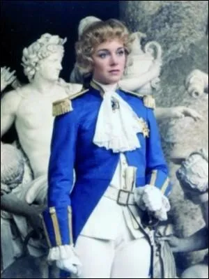 En 1979, Jacques Demy nous avait livré sa propre version d'un manga japonais narrant les aventures d'une jeune fille élevée comme un garçon par son père et qui doit faire un choix sur son identité sexuelle quand elle rentre à la cour de Marie-Antoinette. Il s'agit de :