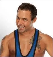 Quel est ce catcheur qui utilise souvent son cobra ?