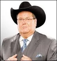 Quel est ce commentateur très connu dans le monde ?