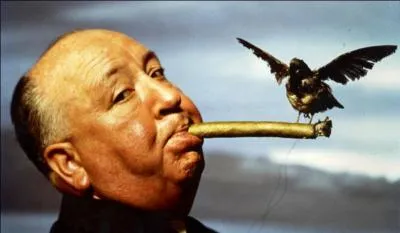 Un autre grand film connaît un vif succès : "Les 39 marches". Ce film à suspens est réalisé par...