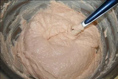 Quel est l'ingrédient qui "normalement" ne compose pas le tarama ?