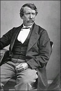 Qui a exploré l'Afrique australe et orientale en remontant le Zambèze ?