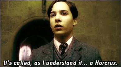 Combien de Horcruxes Lord Voldemort a-t-il créé, de manière volontaire et involontaire ?