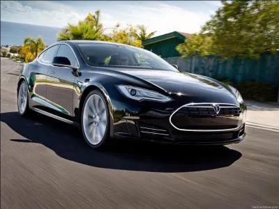 Quelle est cette Tesla ?