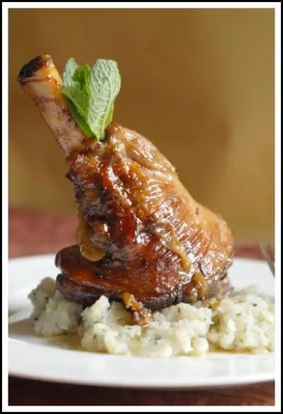 Bien confite, celle de l'agneau fera fondre de plaisir l'amateur de bonne chair...