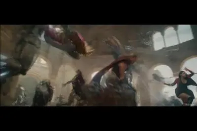 Qui tue Ultron et pourquoi ?