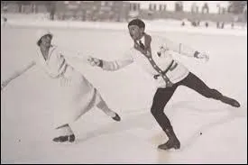 Combien de sportifs ont participé à ces Jeux ?