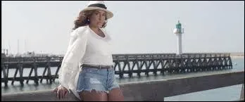 Qui a fait passer sa fille dans son clip ?