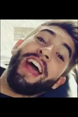 À quelle heure est-il né ?