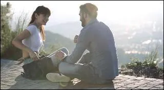 Où a-t-il tourné son clip "Elle m'a aimé" ?