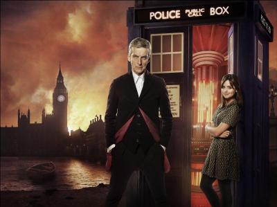 Dans le premier épisode, qu'est-ce qui est super louche dans le Londres victorien, là où le Docteur atterrit ?