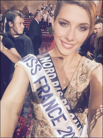 Camille Cerf mérite le titre de "Miss France 2015". Mais, est-elle une vraie ou une fausse blonde ?