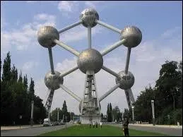 Où se situe ce monument ?