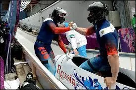 Dans quel sport d'hiver pouvez-vous voir Aleksandr Zubkov ?