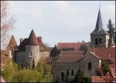 Cette balade se termine à Voussac. Commune auvergnate, elle se situe dans le département ...