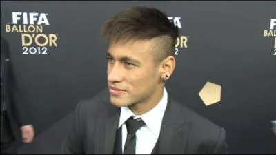 Qui est ce footballeur brésilien ?