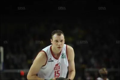 Qui est ce joueur de la SIG ?