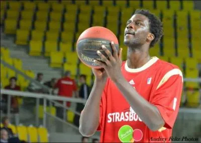 Qui est ce joueur de la SIG ?