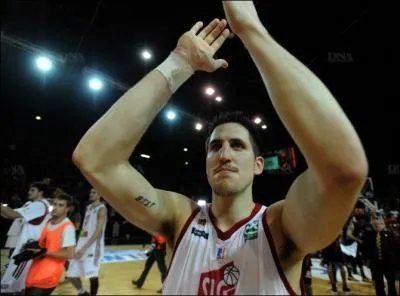 Qui est ce joueur de la SIG ?