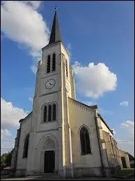 Voici l'église de la Nativité de la Vierge de Limey-Remenauville. Village lorrain du Toulois, il se situe dans le département ...