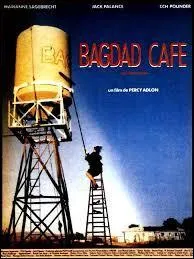 Comment s'intitule la chanson de Jevetta Steele dans le film ''Bagdad Cafe'' ?
