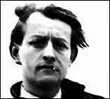 Qui fut traité d'étron par Louis-Ferdinand Céline ?