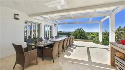 Cette villa est très chère.