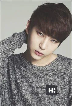 De quel groupe fait partie Leo ?