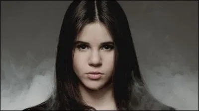 A quelle date paraît son premier single "Homeless" ?