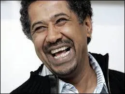 Le chanteur Cheb Khaled est de nationalité algérienne :