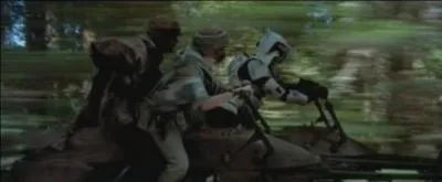Combien de stormtroopers meurent durant la poursuite en moto-jet avec Luke et Leïa ?
