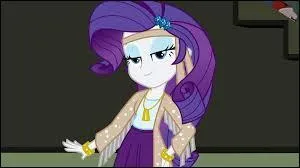Dans quelle chanson Rarity est-elle habillée comme ça ? 