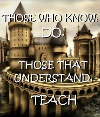 La vieille professeur autoritaire à cheval sur les 362 articles du règlement intérieur et qui reprend les élèves s'ils baillent sans mettre la main devant la bouche...