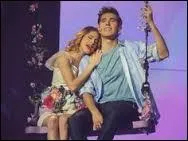 Quelle est la chanson d'amour écrite par León et Violetta ?