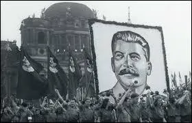 En quelle année est-il mort ?