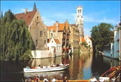 Partons chez nos voisins belges et visitons la ville dite "Venise du Nord". Quel cours d'eau alimente ses canaux ?