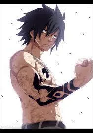 Avec qui se bat-il toujours ?