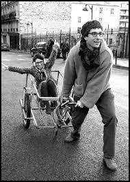 Quelle est la distance entre Paris et Athènes ?