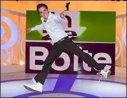 Qui présente "In Ze Boite" sur Gulli ?