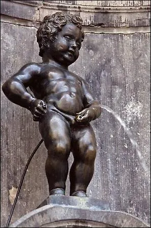 Cet enfant plutôt culotté est le symbole de la ville de Bruxelles. Mais quel est son nom ?