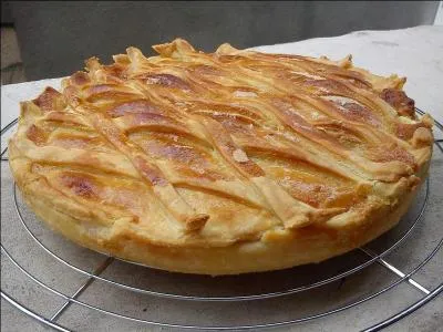 Je ne souhaite pas vous la faire, mais c'est une pâtisserie de la fin du 18e siècle, elle doit son nom à un livre de Madame d'Epinay :