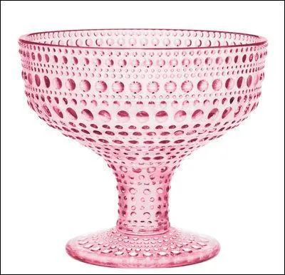 Voici une gourmandise que je vais vous préparer, c'est une surprise, elle a été inventée pas Auguste Escoffier, gardez-la bien !