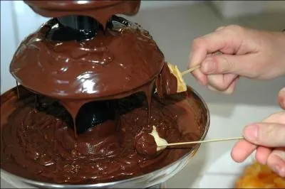 Qu'allez vous tremper dans cette fondue au chocolat ?