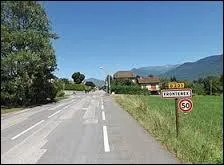 Nous arrivons à Frontenex. Commune Savoyarde, elle se situe en région ...