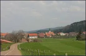 Le village Doubien de Reugney se situe en région ...