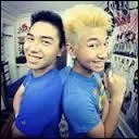 Cette fois, c'est un duo ! 
Qui sont ces YouTubers ?