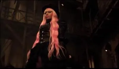 Quelle chanson de Nicki Minaj vous rappelle cette photo ?