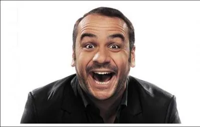 "L'humour, c'est la politesse du désespoir. "