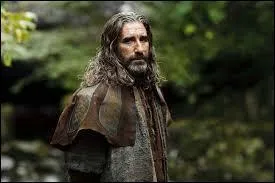 Dans l'épisode 13, quel le seul moyen de sauver Camelot ?