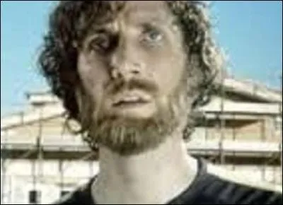 Pour quelle marque a-t-il tourné le clip intitulé "The Long, Long Run" en 1999 ?